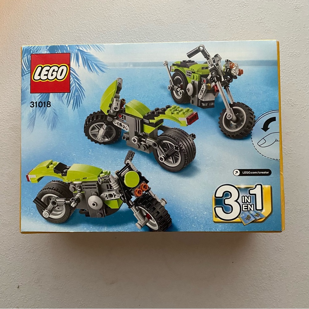 LEGO Creator Highway Cruiser 3-in-1 Set - 31018 new - Picture 2 of 2